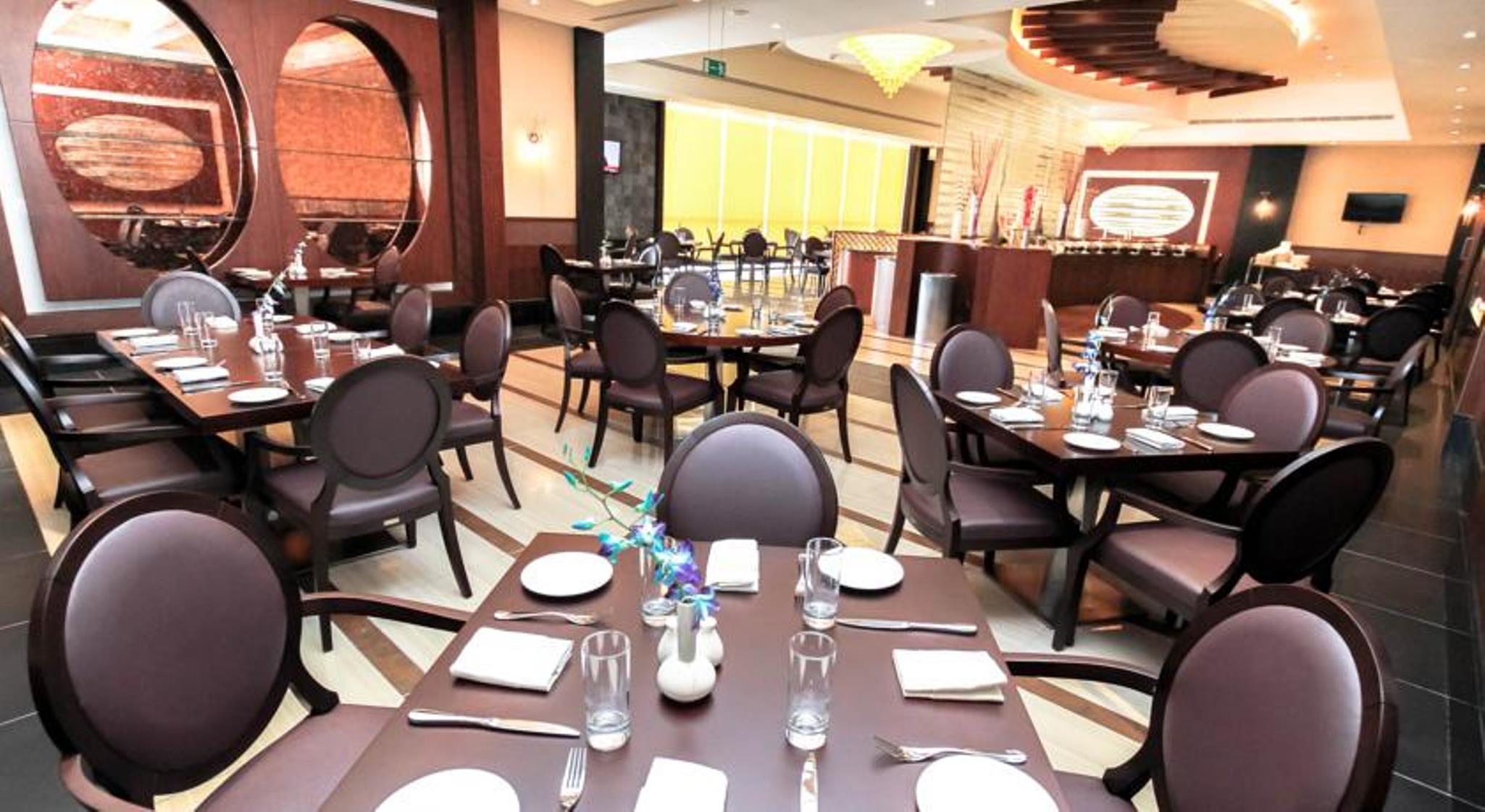 Danat Capital Hotel Abu Dhabi Luaran gambar